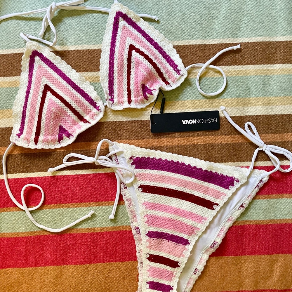 Fashion Nova | Striped Crochet Bikini Set, Sz S โฅ NWT
